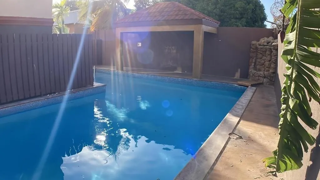 Luxury 2-Bedroom Suite Adjacent Ac Marriott Hotel New Kingston